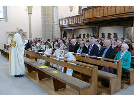 Feier der 1. Heiligen Kommunion in Sankt Crescentius (Foto: Karl-Franz Thiede)